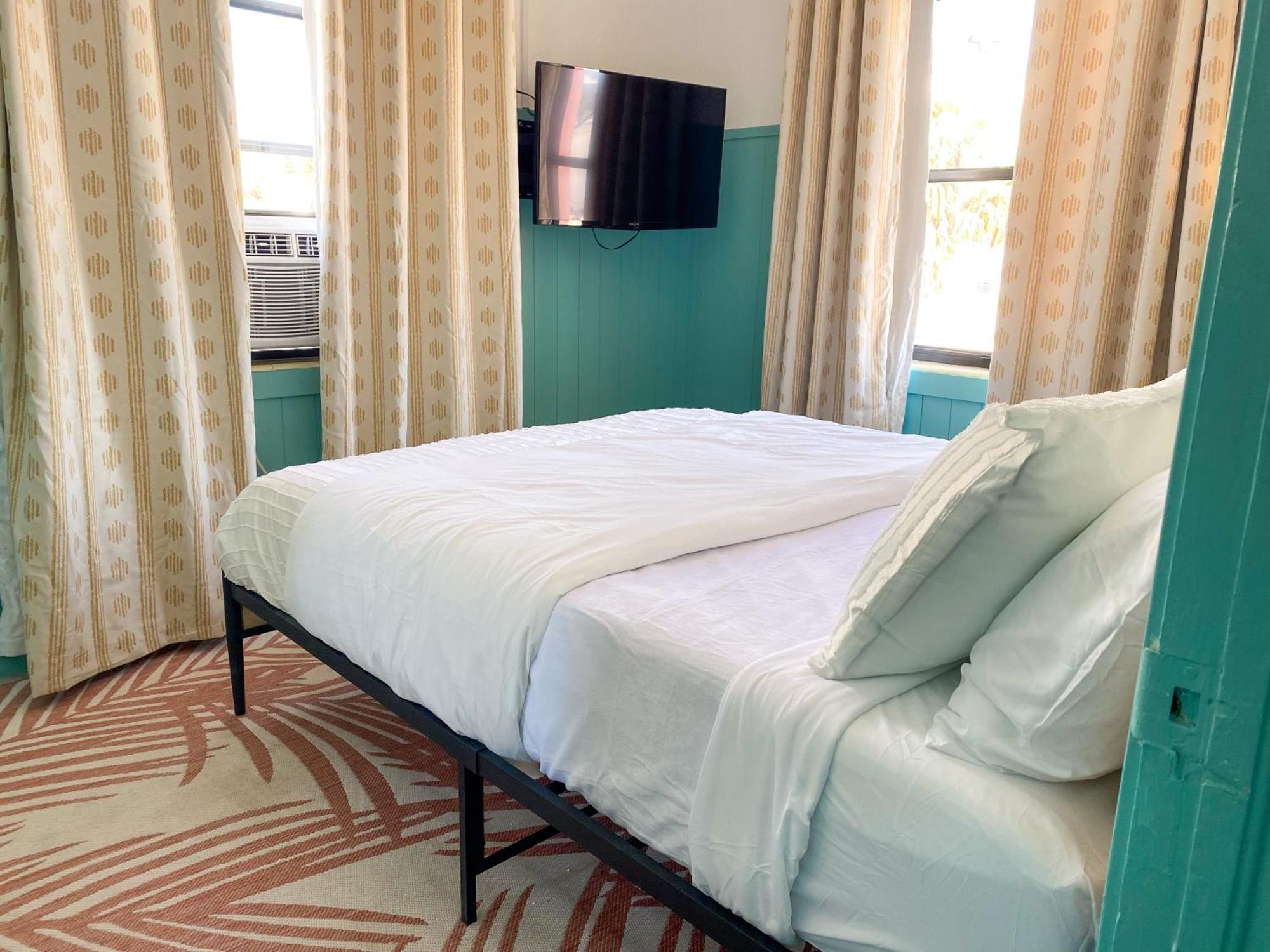 Oasis Palms Resort St. Pete Beach Ngoại thất bức ảnh