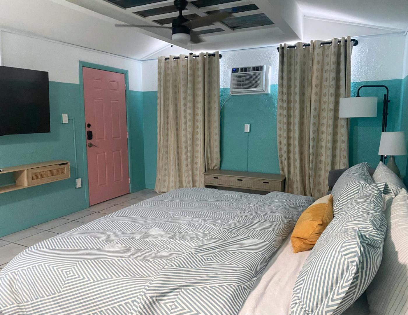 Oasis Palms Resort St. Pete Beach Ngoại thất bức ảnh