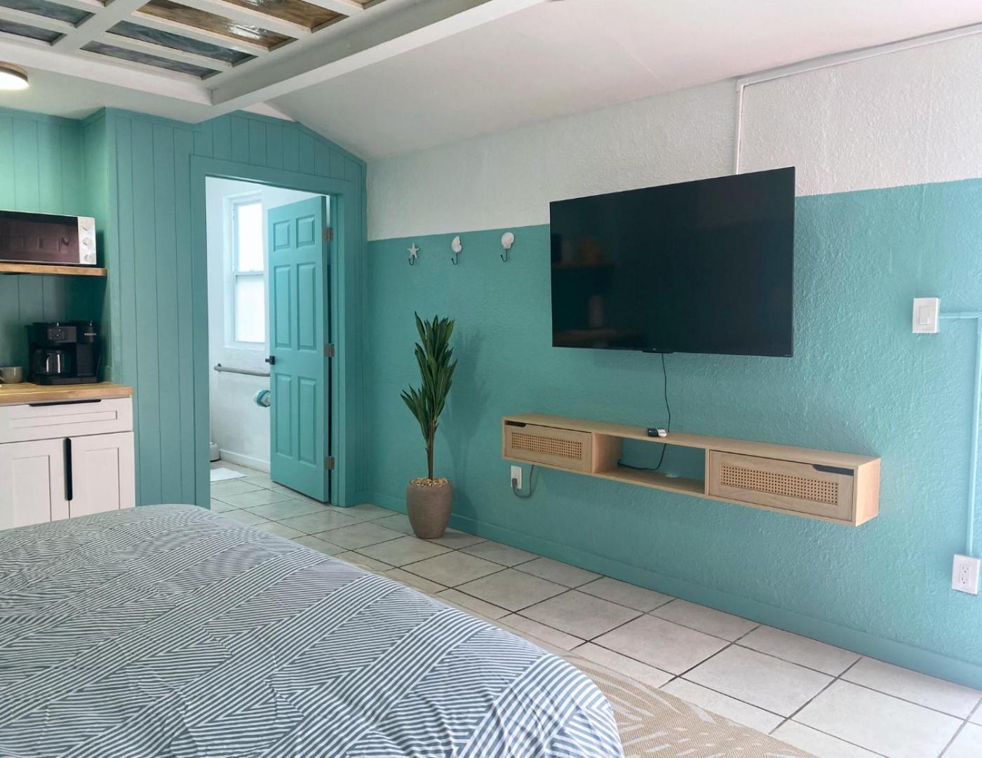 Oasis Palms Resort St. Pete Beach Ngoại thất bức ảnh