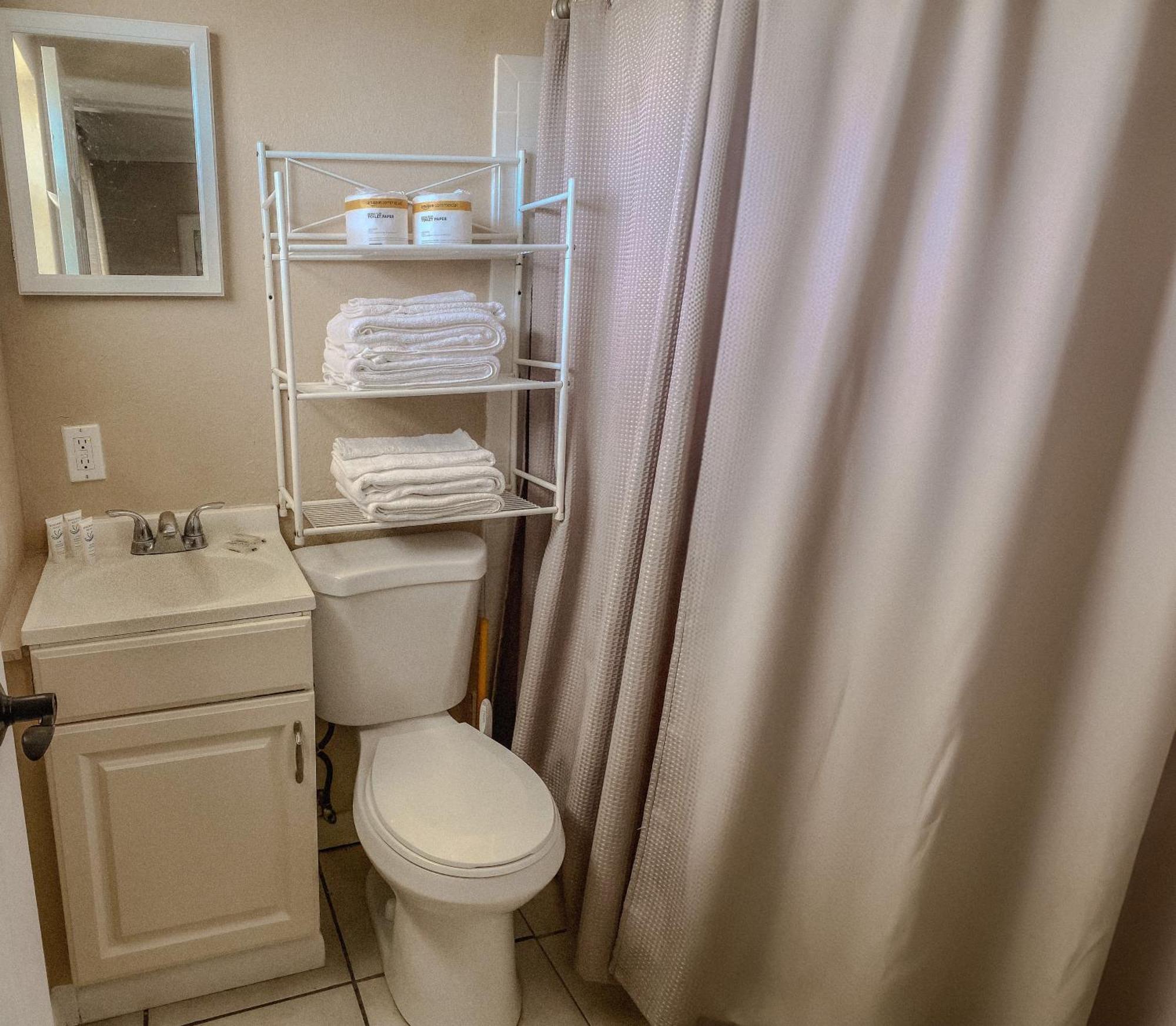 Oasis Palms Resort St. Pete Beach Ngoại thất bức ảnh